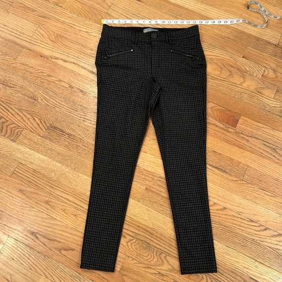 Wit & Wisdom Ab-Solution Skinny Pants 8 - Picture 11 of 13